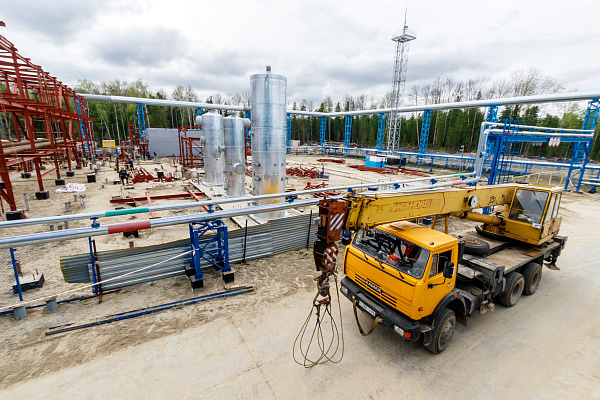 Южно-Приобский ГПЗ. Строительная площадка