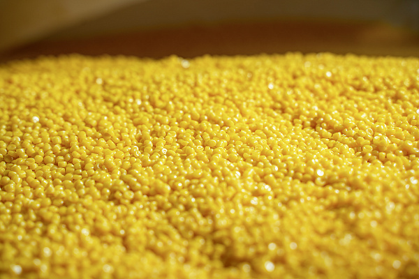 Цветной трубный полиэтилен