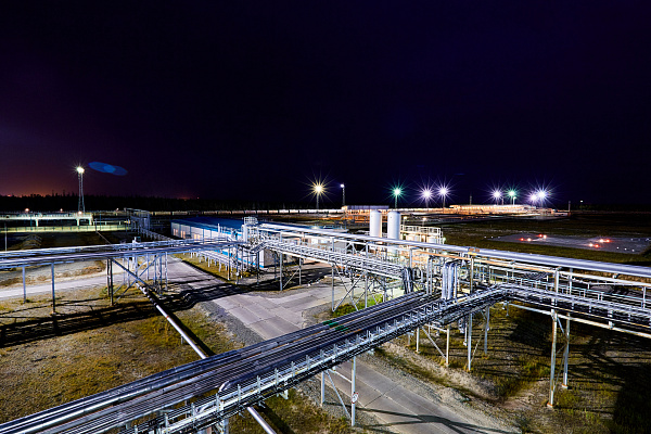 Запсибтрансгаз. Ноябрьская наливная эстакада