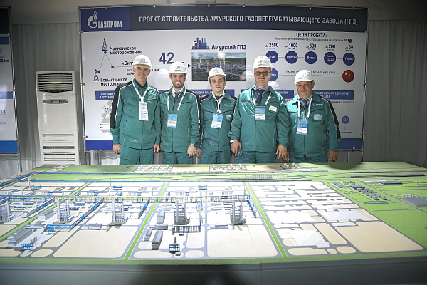 Торжественная церемония закладки первого фундамента Амурского ГПЗ